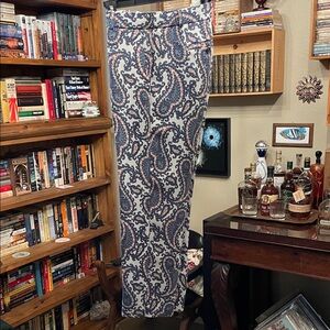 Banana Republic “Avery” Paisley Pants Size 6